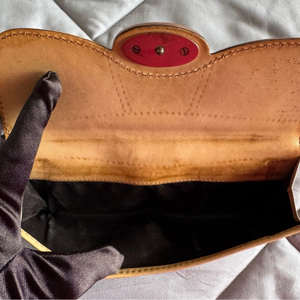 Gucci Vintage Leather Wallet - Picture 4 of 8